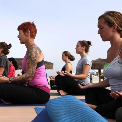stage yoga plage